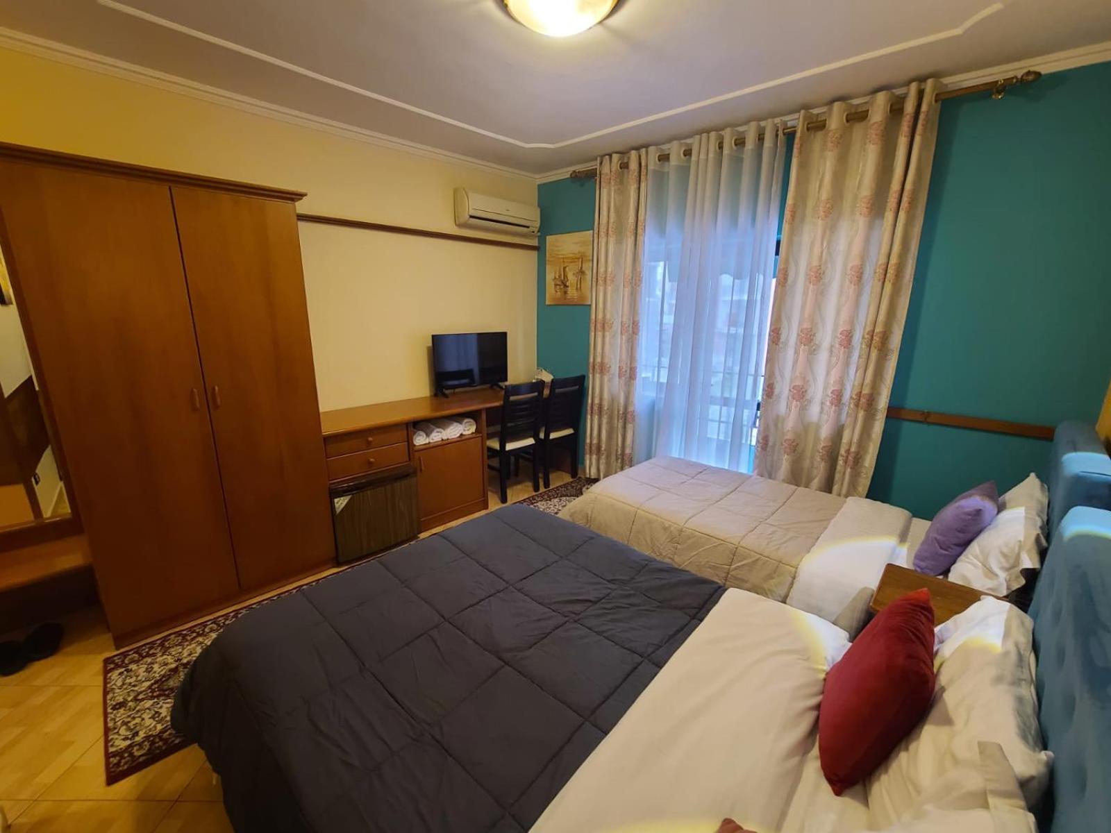 Quick Stop Hotel 地拉那 外观 照片